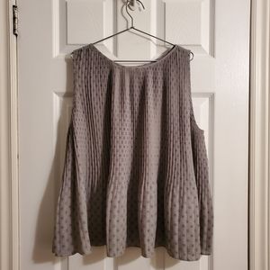 Banana Republic - Sleeveless Top